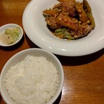 真 - ご飯（中）