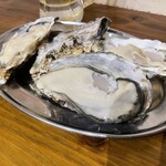 4坪 牡蠣小屋 キヨリト - 