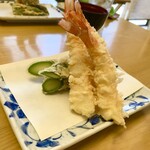 天ぷら よこい - ●二皿目
      ・長野県産アスパラガス
      ・海老