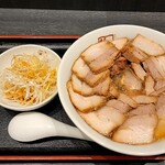 喜多方ラーメン 坂内 - 