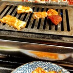 ホルモン十条タンセイ - 焼き焼き〜
