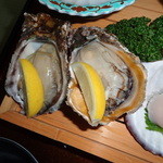 Hamaakari Chouonkaku - 岩牡蠣