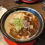 きまぐれ八兵衛 - 長浜ラーメン　本黒味　麺粉落とし