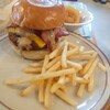 J.S.BURGERS CAFE 神戸ハーバーランドumie店