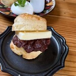 BLOOM HOUSE - 料理写真:あんバターサンド