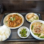 錦園 - ユウリンチーランチ(スープを豚骨台湾ラーメンに変更)