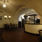 PALAIS KELLER - ホテルの地下にあり、昔は塩の貯蔵庫として使われいたそうです