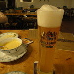 PALAIS KELLER - まずはヴァイツェンを