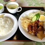 さかや - チキンカツ定食880円