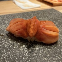 鮨結う紬 - アカガイ