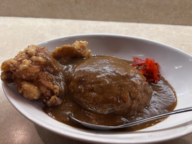 Tori to Gyu no Omise Kasumiya