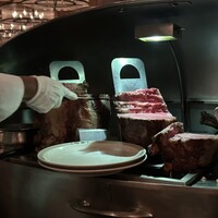 ロウリーズ・ザ・プライムリブ 恵比寿ガーデンプレイス店 - 