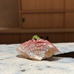 鮨 華 - きたなアジ、合戦の前の兜だな