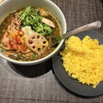 薬膳スープカレー・シャナイア - 