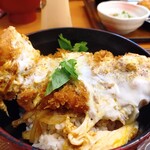 とんから亭 - 料理写真:かつ丼(梅 500円)