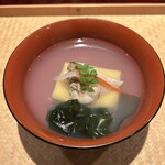 奈良 而今 -  お椀　蛤(桑名)玉子くず豆腐,ワカメ(鳴門) 