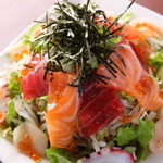Yamakashi - 海鮮サラダ