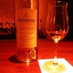 バー ル・サロン - ヘネシーDomaine de la Bataille1972年1406