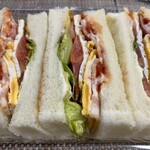 ブラッスリー・ハル - 