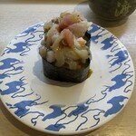 佐渡廻転寿司 弁慶 万代シティ店 - いろんな海鮮が盛り沢山の「ばくだん」