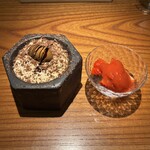 トムクリオーザ - 苺シャーベット＆アマゾンカカオのティラミス