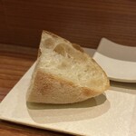 トムクリオーザ - パン