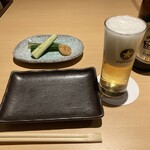 串焼き居酒屋ゴバン - お通しとビール