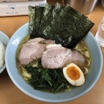 横浜らーめん 武蔵家 - 