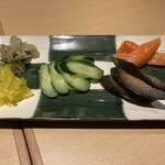 串焼き居酒屋ゴバン - 漬物盛り合わせ