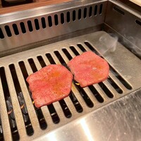 焼肉うしごろ 新宿三丁目店 - 