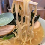 町田商店 - 短い麺。。。