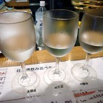 角打ち 新井商店 - 「飲み比べセット」450円也。