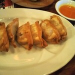 大衆居酒屋 焼き鳥と餃子 - 揚げ餃子♪