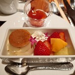 THE-MOMENT GRILL&DINING - 