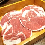 大連餃子基地 DALIAN - 追加注文したラム肉