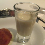 銀座 ハプスブルク・ファイルヒェン - グリュイエールチーズの一口スープ