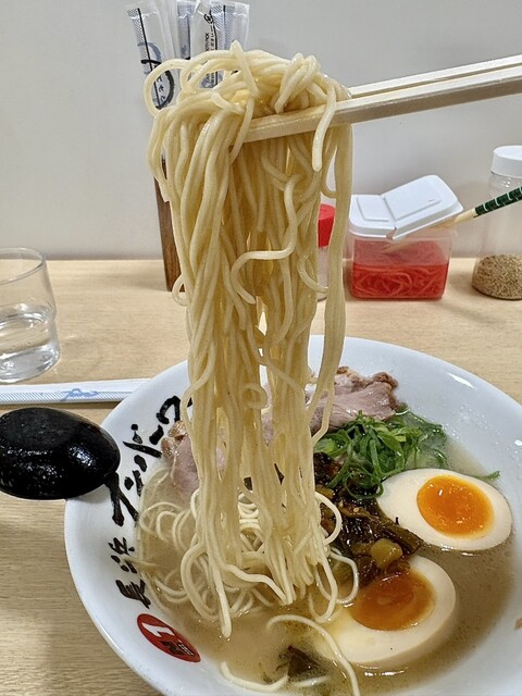 長浜ナンバーワン 長浜店 - 赤坂/ラーメン | 食べログ