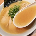 濃厚鶏塩白湯ラーメン ほったて小屋 - 