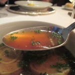 銀座 ハプスブルク・ファイルヒェン - ウィーンのコンソメスープ　佐助豚を使ったフライシュローラーデ