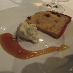 銀座 ハプスブルク・ファイルヒェン - 貴腐ワインでマリネしたブルーチーズ