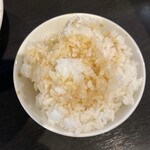 自家製麺ご藤 - スープに合う背脂ご飯