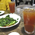 好正点港式点心 洄瀾広場 - 蠔油芥蘭菜 ＆ 凍檸檬茶