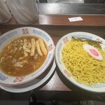 大井町 立食い中華蕎麦 いりこ屋 - いりこワンタンつけ麺