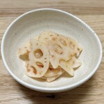 The　dining　YOSA八右衛門 - リラ's kitchen④
「極上 八右衛門醤油」を使ってレンコンの梅肉和えを作りました！