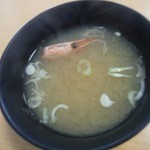 水産食堂 - お刺身定食に付くお味噌汁