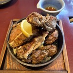 水炊きしみず - 骨付もも肉のがぶり揚げ