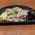 こうじ - 地鳥のタタキ
                                780円