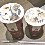 COMEBUY - 錫蘭紅茶（Ｌ）（左）＆ 珍珠奶茶（Ｍ）
