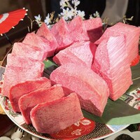 お肉屋 けいすけ 三男坊 - 