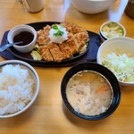 かつはな亭 太田矢島店 - 熱っ熱っチキンかつランチ